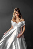 Luna V Neck Maternity Formal Dress