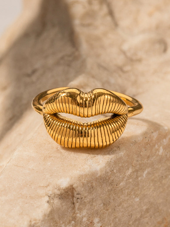 Luna Lip Ring